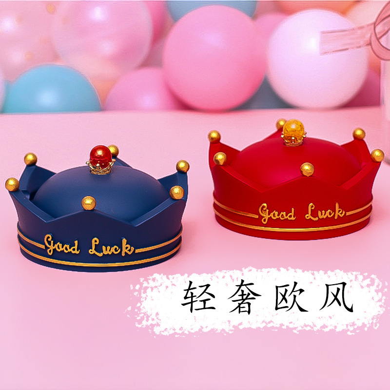 Crown ashtray, lady ashtray. P - Home Office Trend 评论和价格